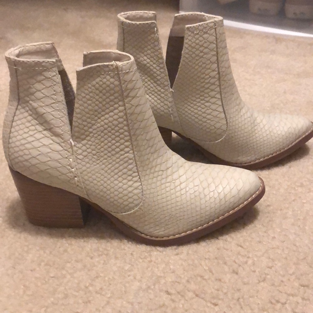 White snakeskin booties